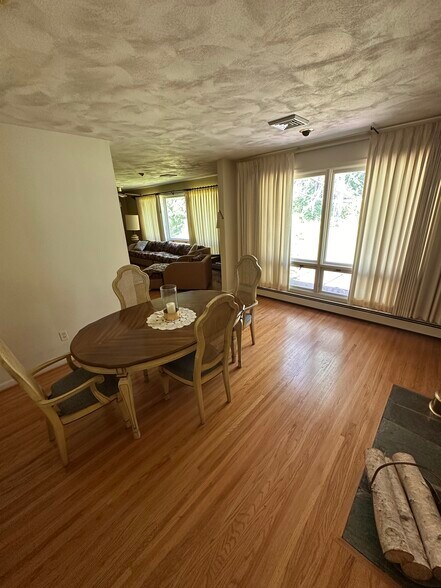 Building Photo - 9 Courtenay Cir