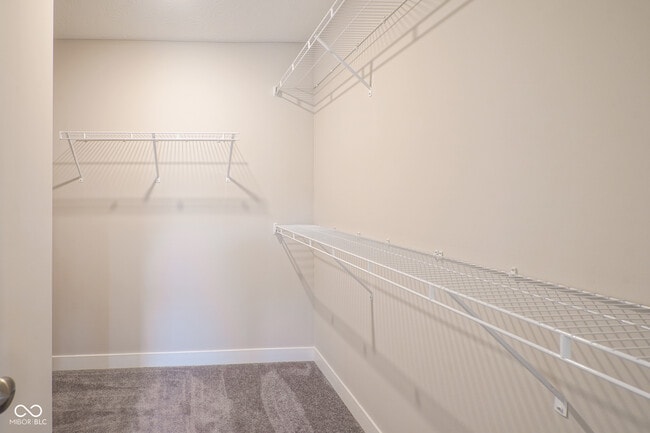 Building Photo - 8239 Bostic Dr