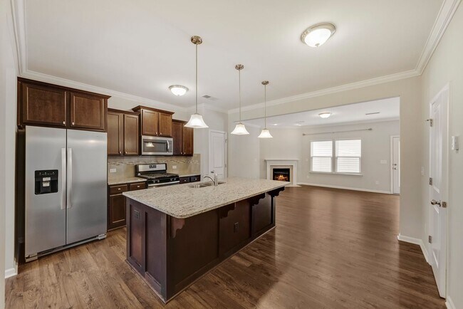 Building Photo - Morrisville End Unit Townhouse: Available June 10th