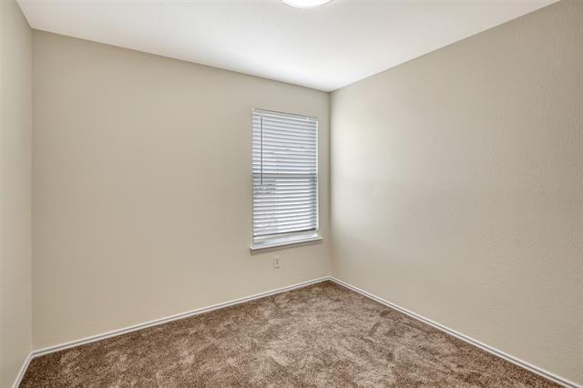 Building Photo - 7009 Wind Row Dr
