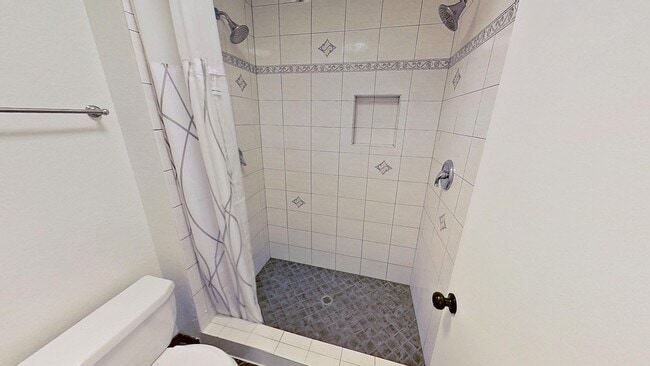 Building Photo - Spacious 3bed/2bath Goleta Condo