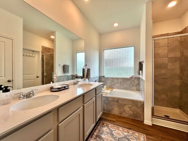Building Photo - 3/BR 2/BA Home with Modern Comforts and a ...