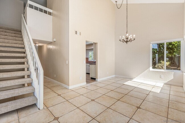 Building Photo - 3016 Segovia Ct