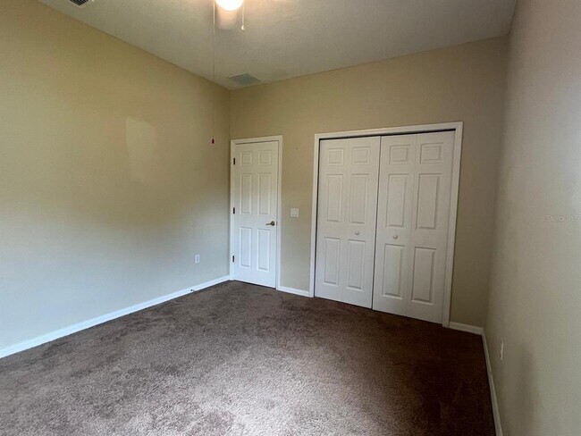 Building Photo - 3535 Somerset Cir