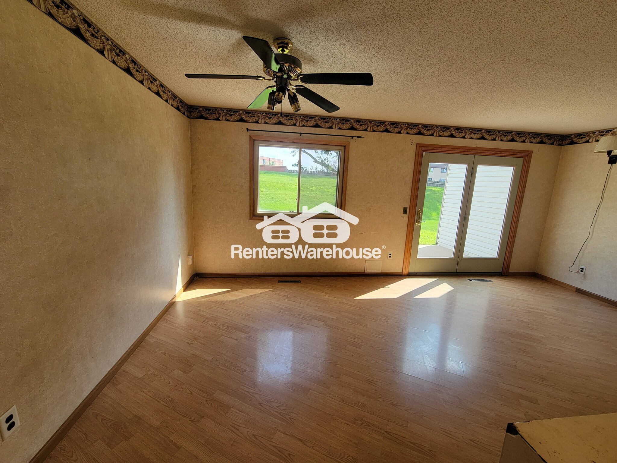 Building Photo - 1331 67th Ln N