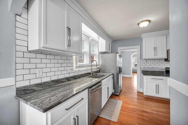 Building Photo - 108 Ardmore Rd