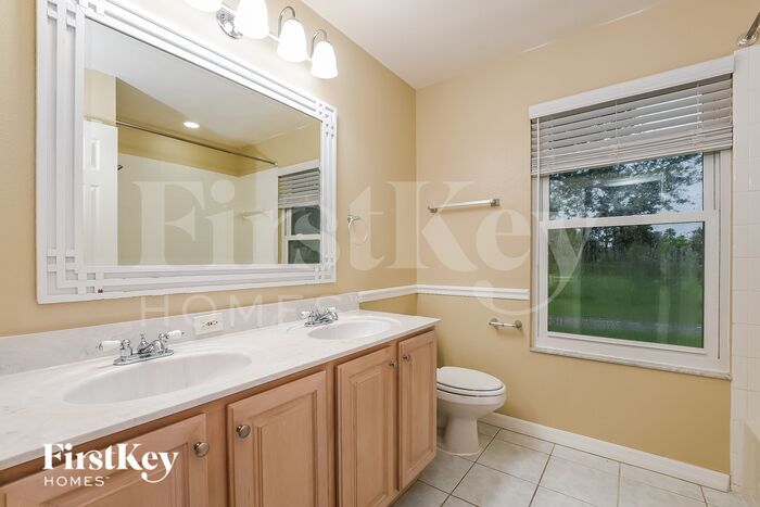 Building Photo - 4514 Rose Tree Ct