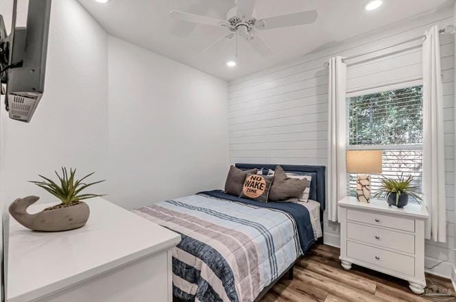 Building Photo - 4675 Geneva Dr