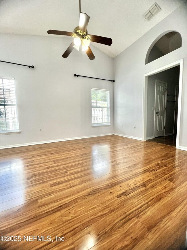 Building Photo - 11395 Aston Hall Dr