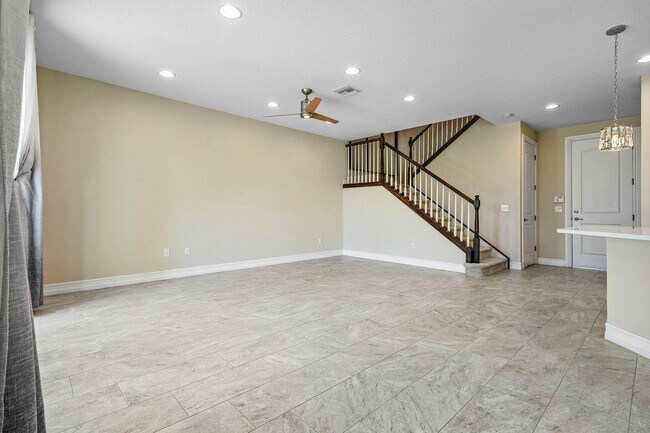 Building Photo - 10210 Akenside Dr