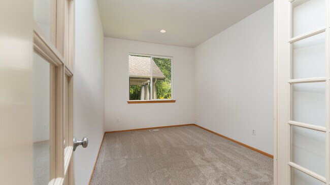 Building Photo - 9448 S 196 Pl
