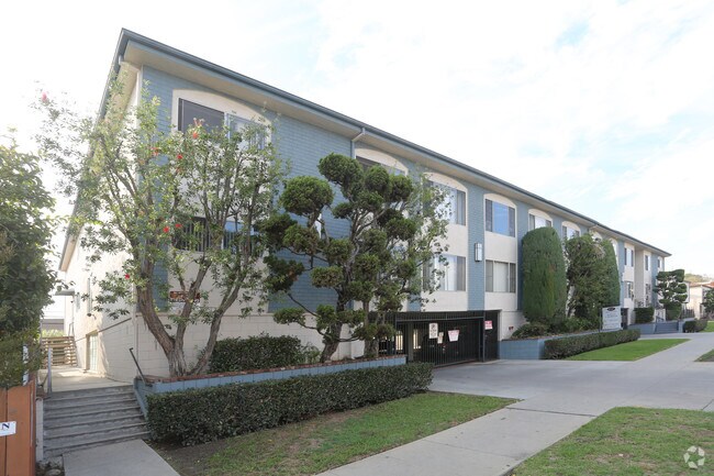 Primary Photo - 3747 S Sepulveda Blvd