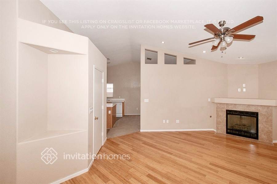 Building Photo - 1229 Autumn Ridge Cir