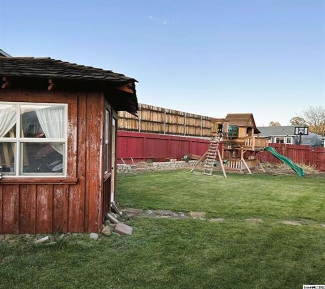 Building Photo - 755 Monte Vista Way