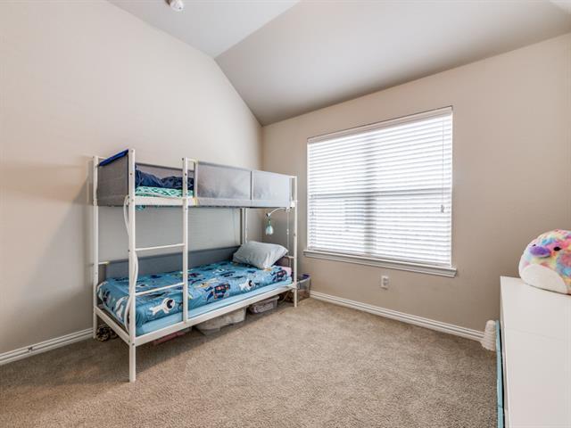 Building Photo - 833 Underwood Ln