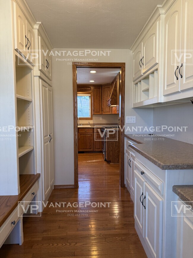 Building Photo - 2125 Elvira Way