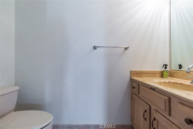 Building Photo - 514 N Isabel St