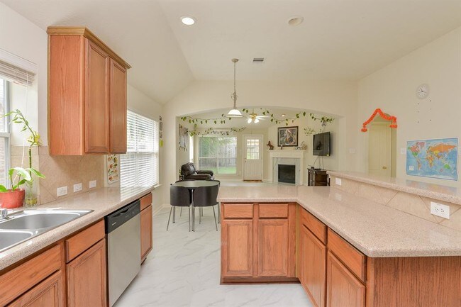 Building Photo - 12923 Briarpine Ct