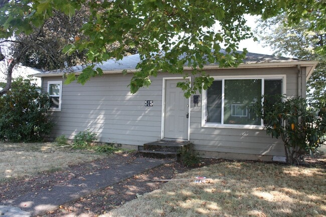 Building Photo - 2 Bedroom Duplex ~ Albany ~ Pet Friendly