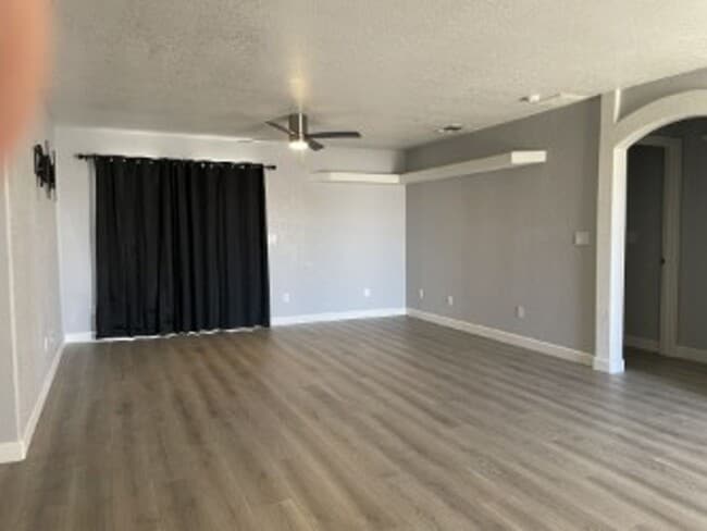 Building Photo - North side home, pet friendly with fenced back yard.