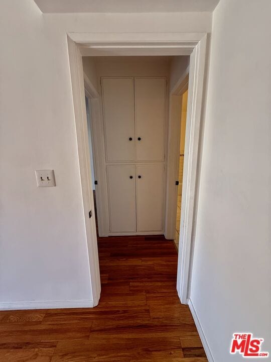 Building Photo - 5600 Kensington Wy