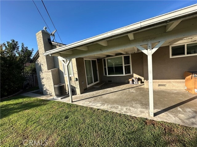 Building Photo - 1348 West Ave