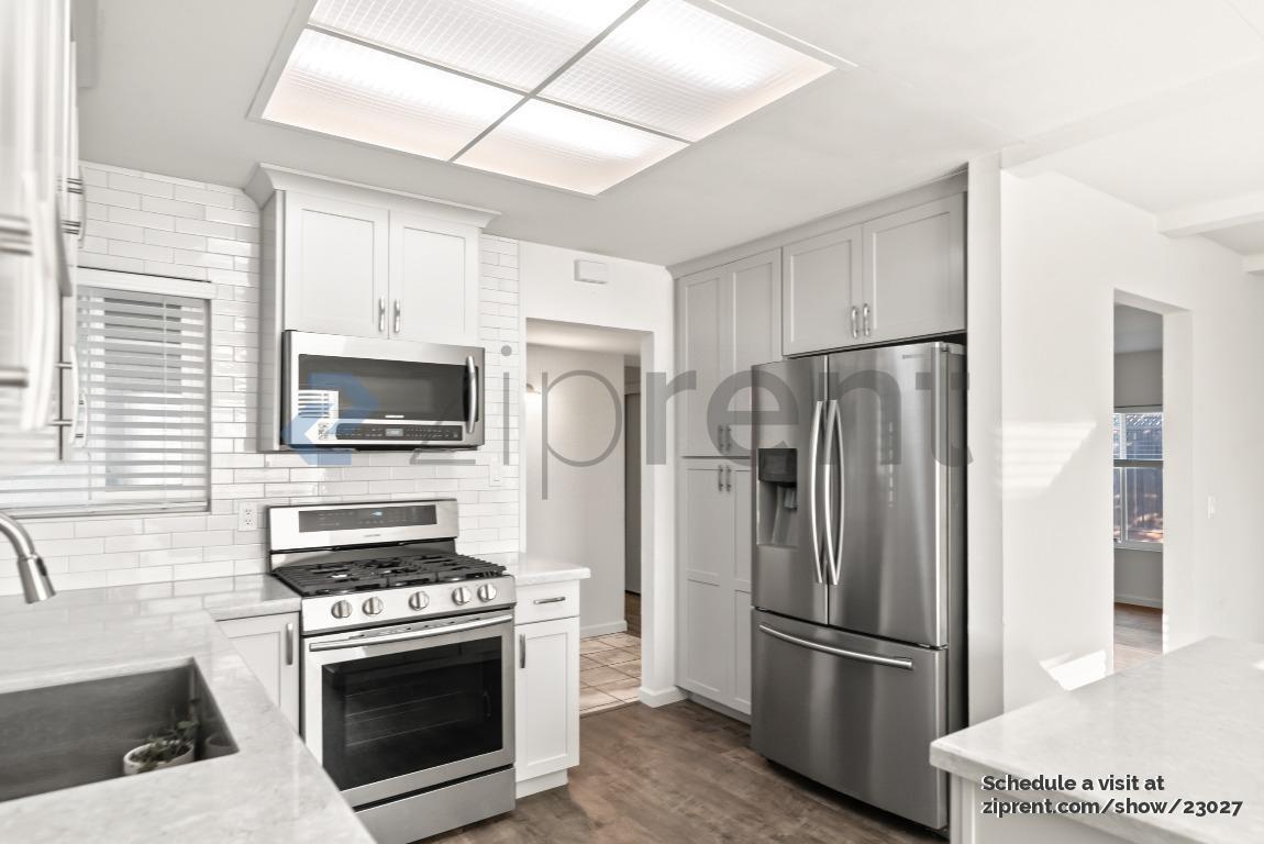 Building Photo - 1230 Becket Dr