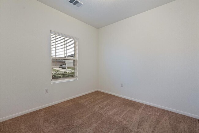 Building Photo - 149 Biscayne Dr