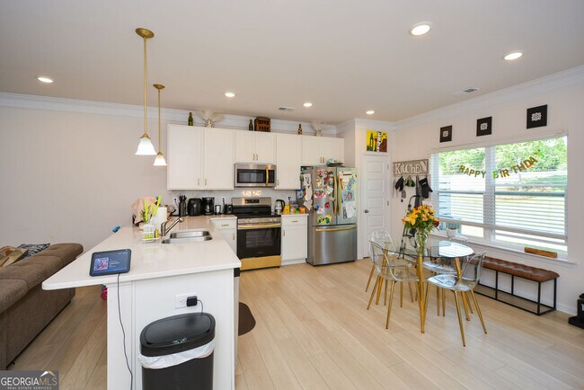 Building Photo - 2610 Ravencliff Dr