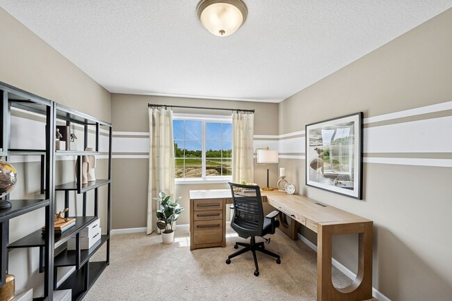 Building Photo - New Year - New Place!