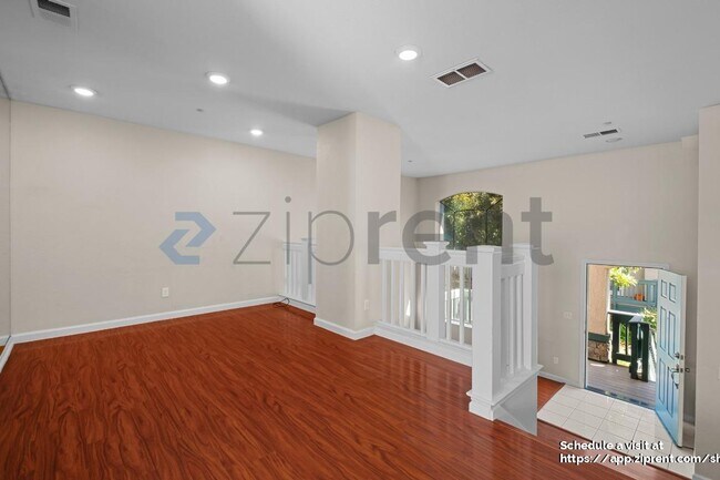 Building Photo - 1228 Albacore Terrace