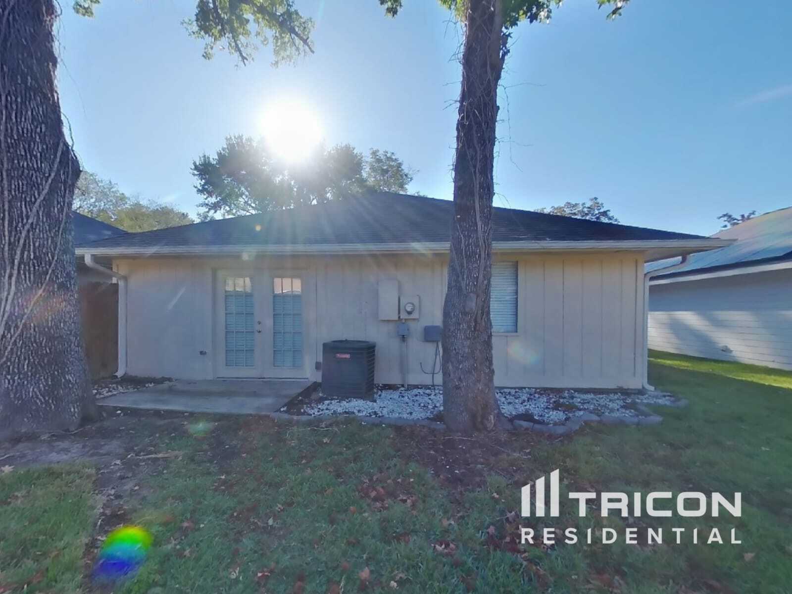 Building Photo - 3107 Lucida Ln