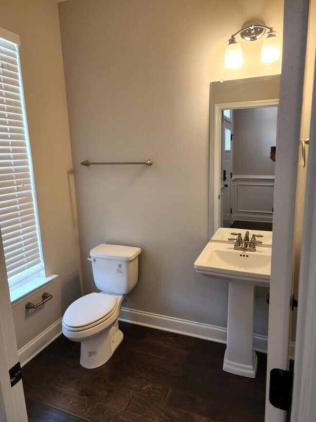 Building Photo - 3075 Margot Ln