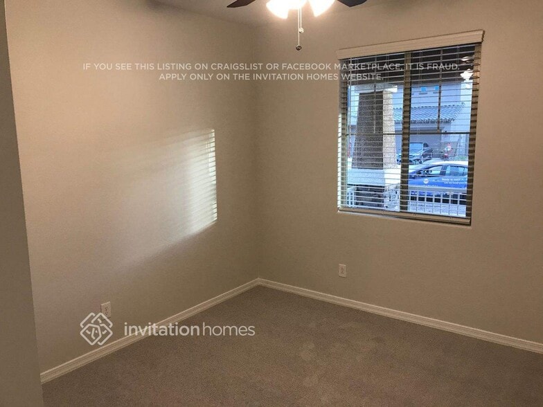 Building Photo - 18240 W Carlota Ln