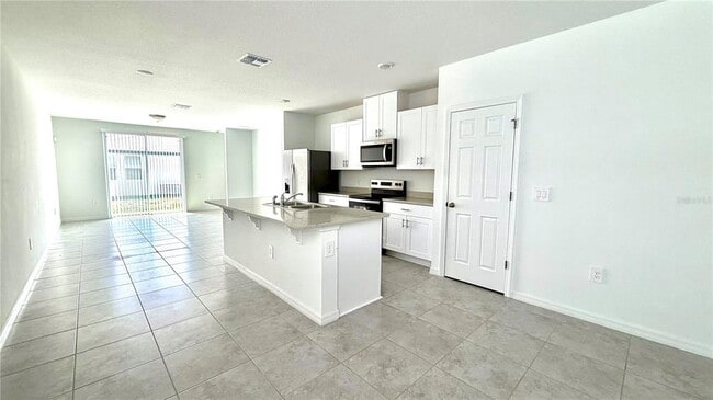 Building Photo - 3832 Giorgio Dr