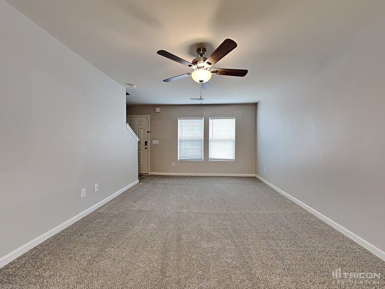 Building Photo - 300 Morning Star Dr