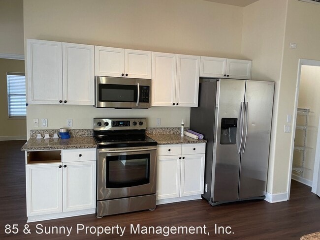 Building Photo - 5 br, 2 bath House - 5361 Somerville Dr