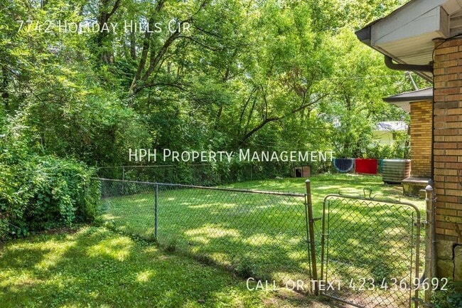 Building Photo - 7742 Holiday Hills Cir