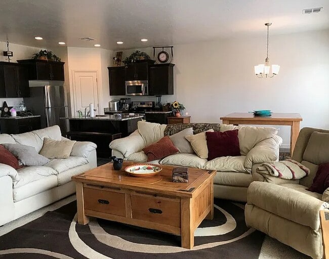 Building Photo - 3664 E Altair Way