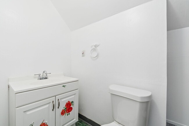 Building Photo - 3270 W 92nd Pl