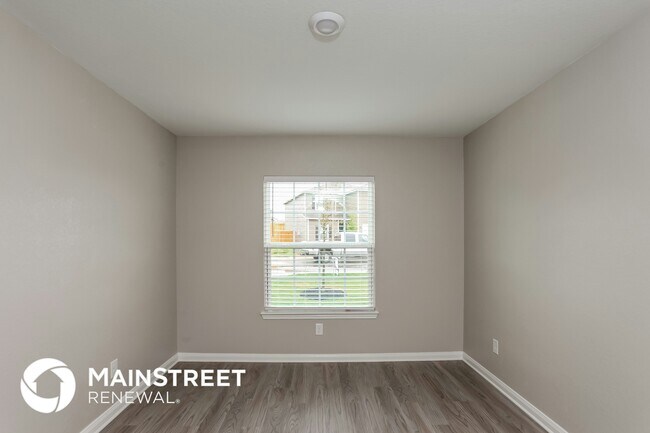 Building Photo - 3159 Begonia Bend