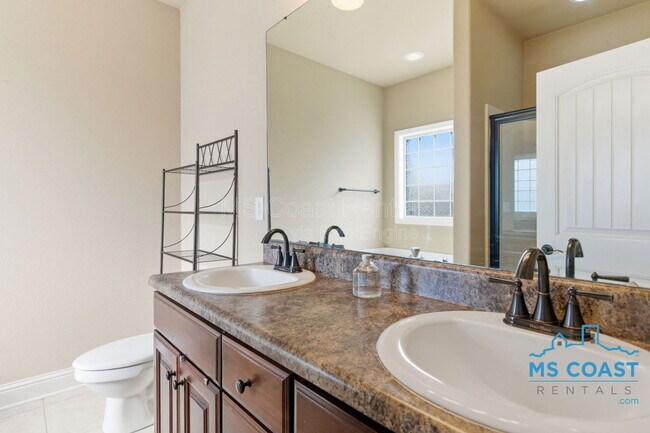 Building Photo - 17309 Palm Ridge Dr