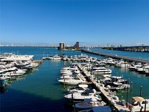 Building Photo - 555 NE 15th St