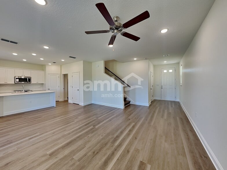 Building Photo - 2637 Noah Pines Pl