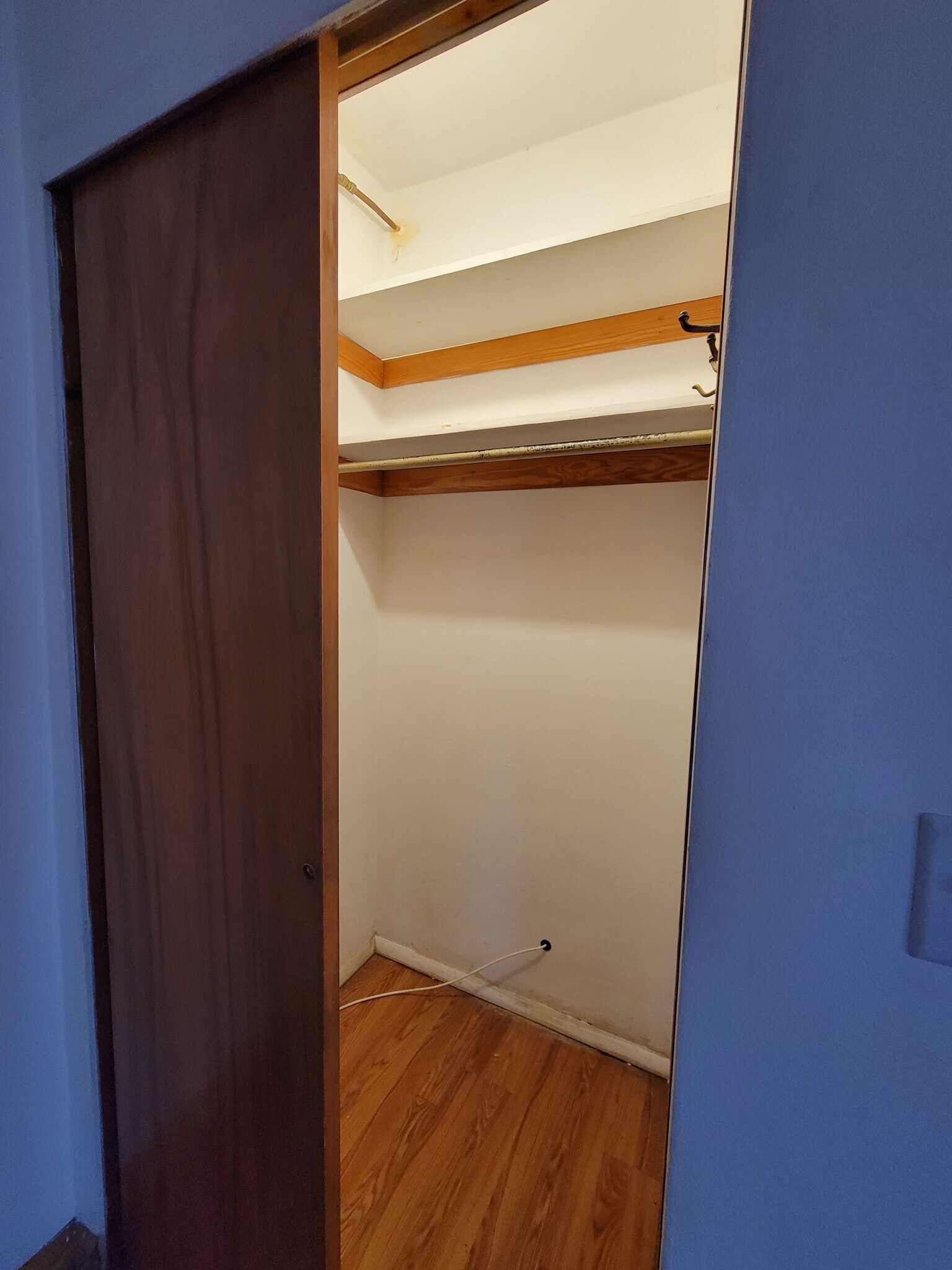 Building Photo - 538 Breck St