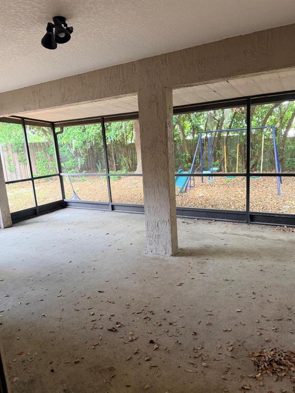 Building Photo - 4207 Arbor Oaks Ct