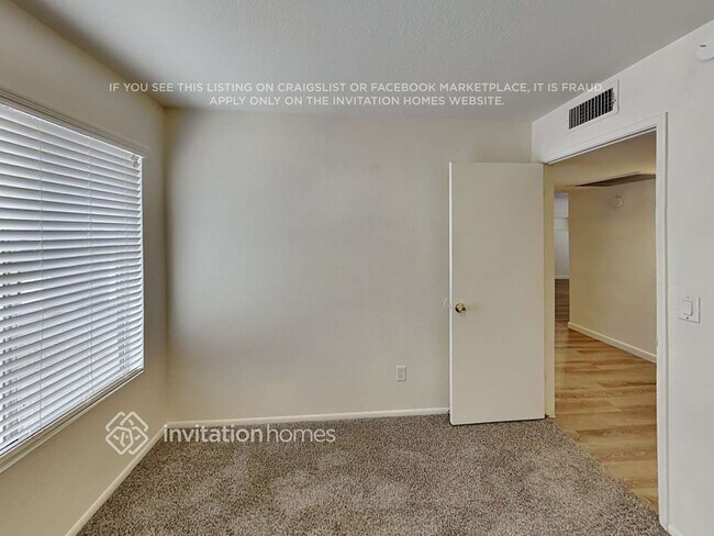 Building Photo - 6361 W Caron St