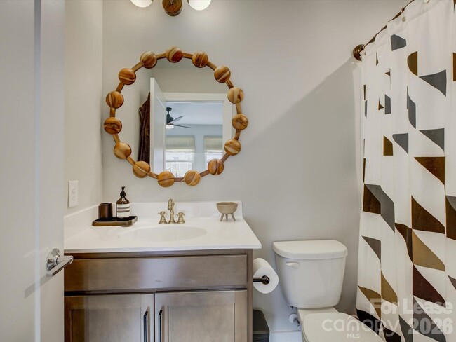 Building Photo - 11015 Stetler St