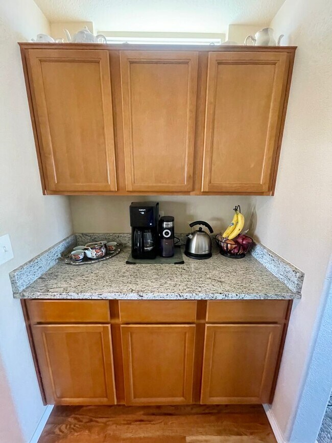 Building Photo - Gorgeous 5 Bedroom Cordera Home