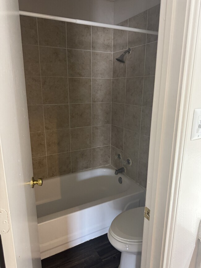 Building Photo - 5920 Westcreek Dr